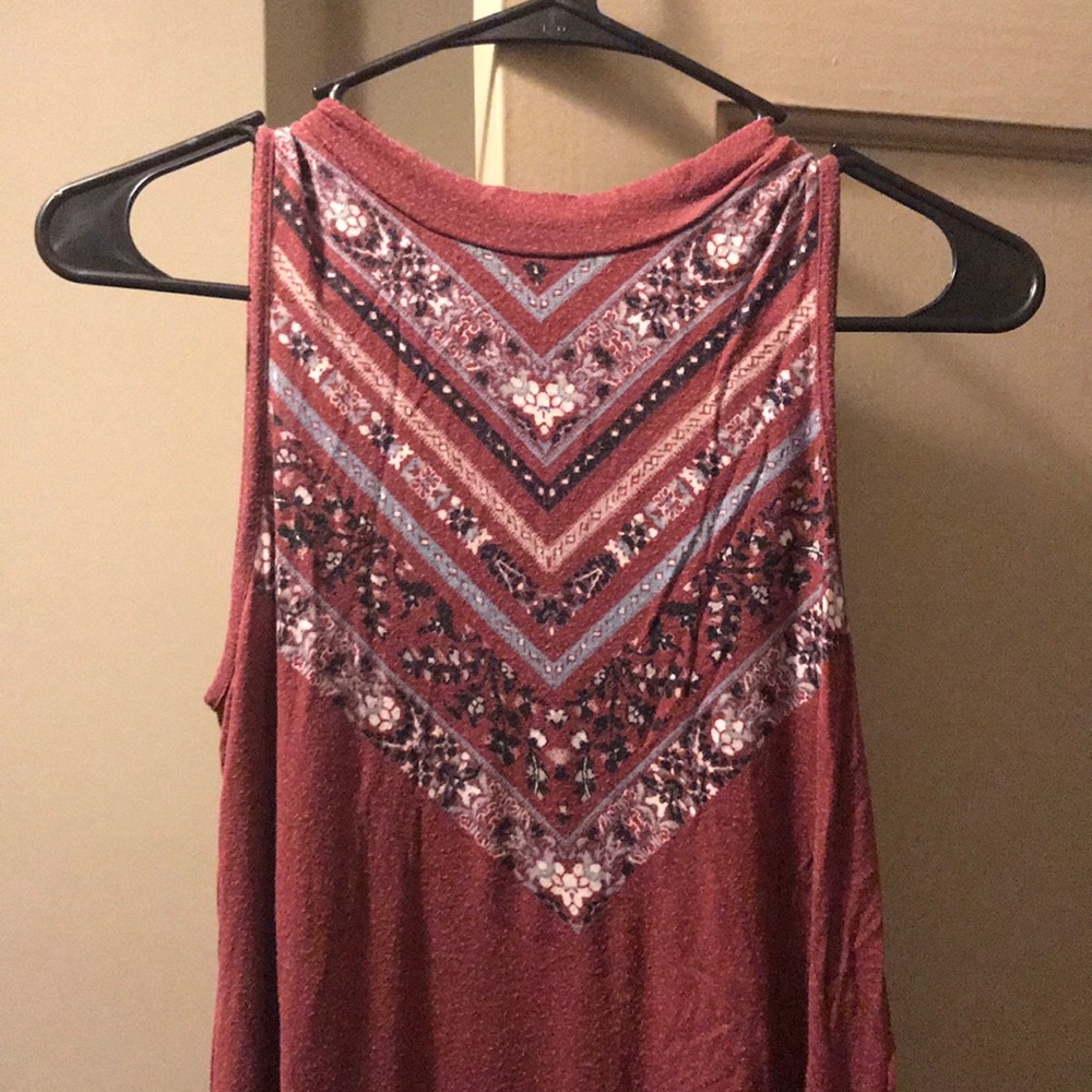 A very cute summer dress that has been worn twice.